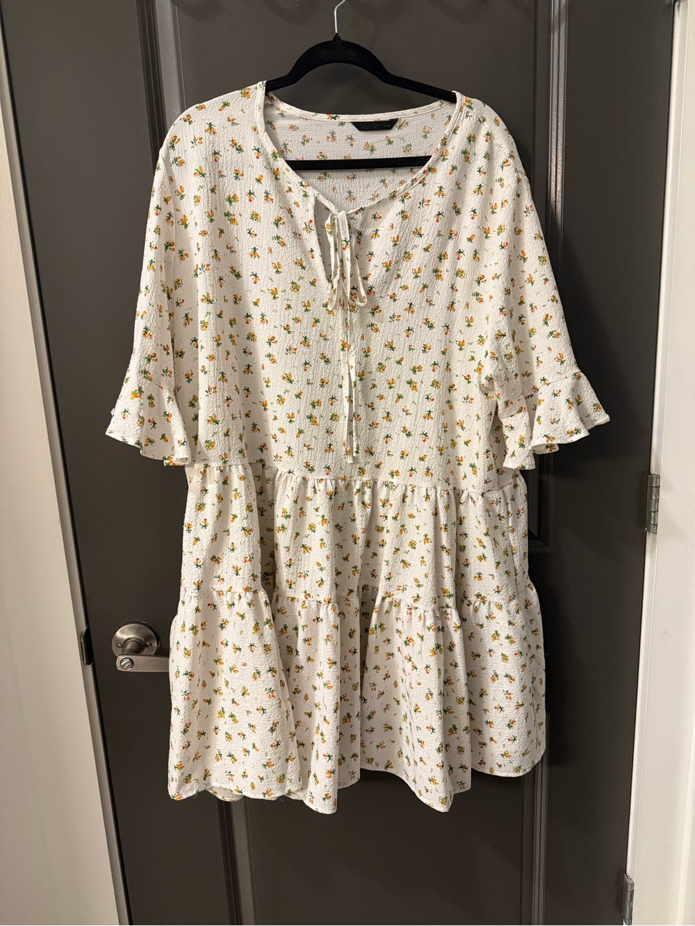 SHEIN White Floral Tiered Tie-Neck Babydoll Dress